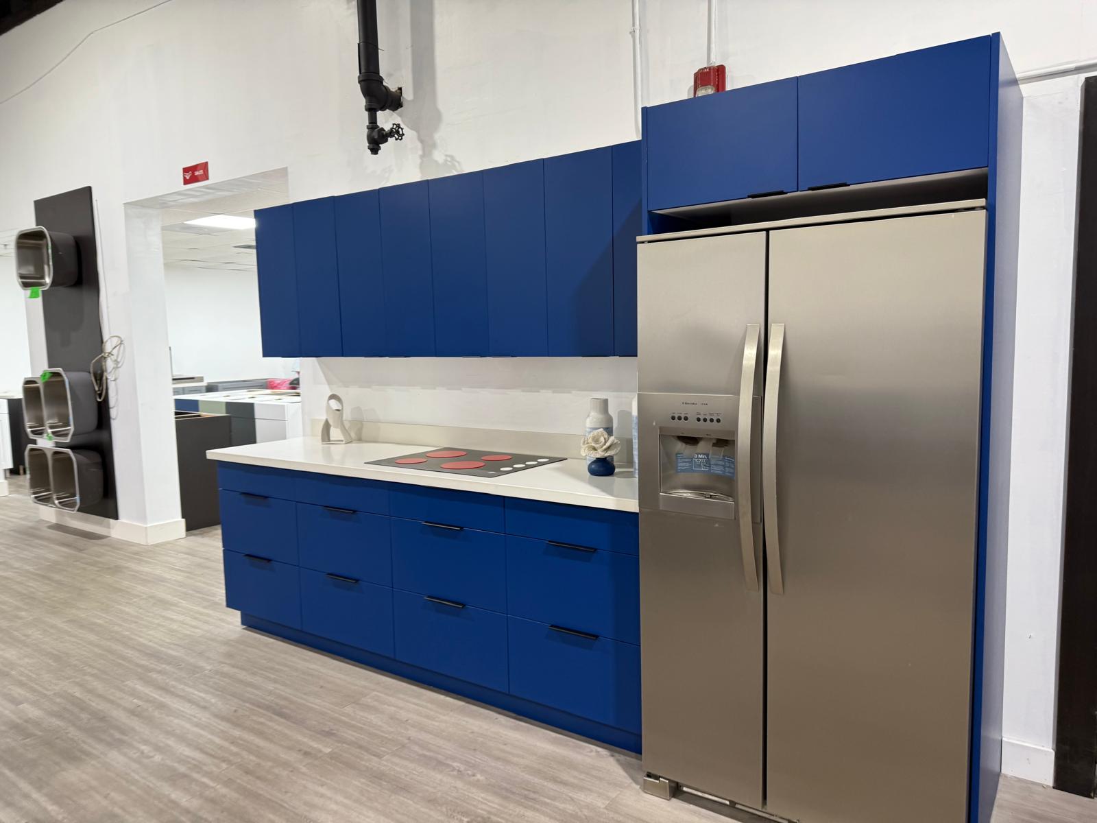 High Gloss Kitchen Cabinets Design 1